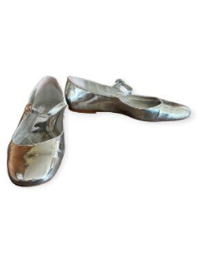 Larroude Silver Metallic Mary Jane Flats Size 8